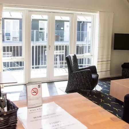 Hotel Strandtangen 3*