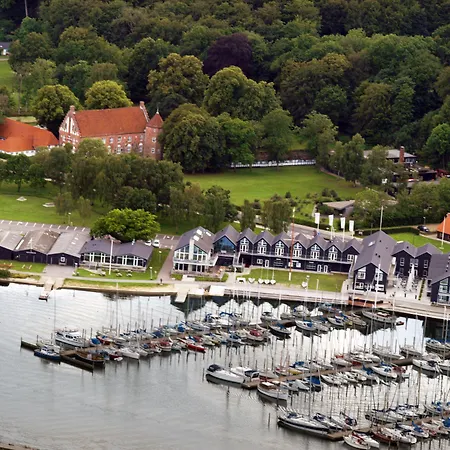 Strandtangen Hotel