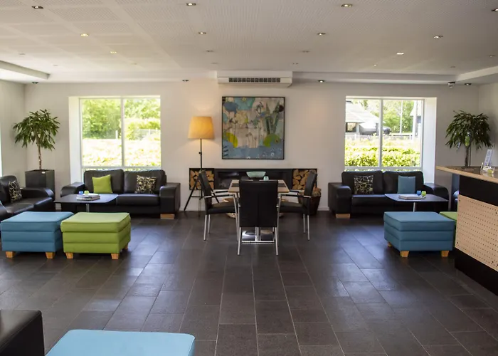 Strandtangen Hotel 3*